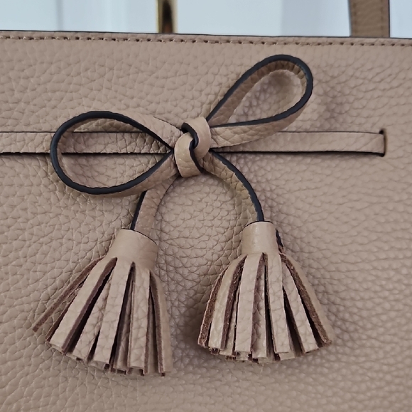 Kate Spade NY NWT "Hayes" Leather Tote - Picture 3 of 8